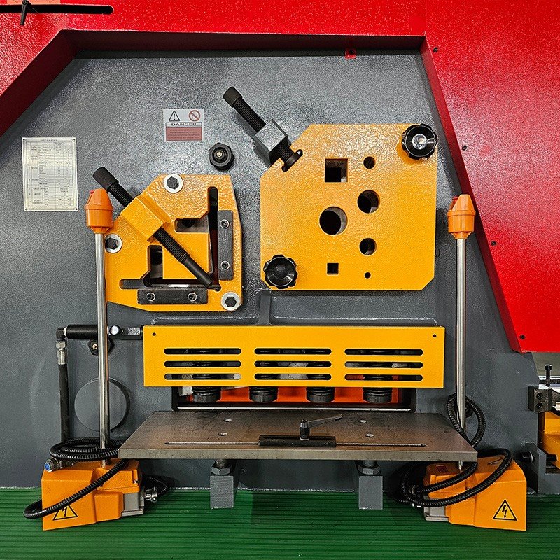info-1-1 CNC Ironworker factory